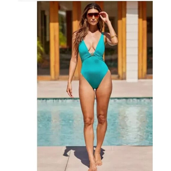 Trina Turk womens One Piece Swimsuit size 6 Ceramic Monaco Plunge High Leg $162 - Picture 1 of 11
